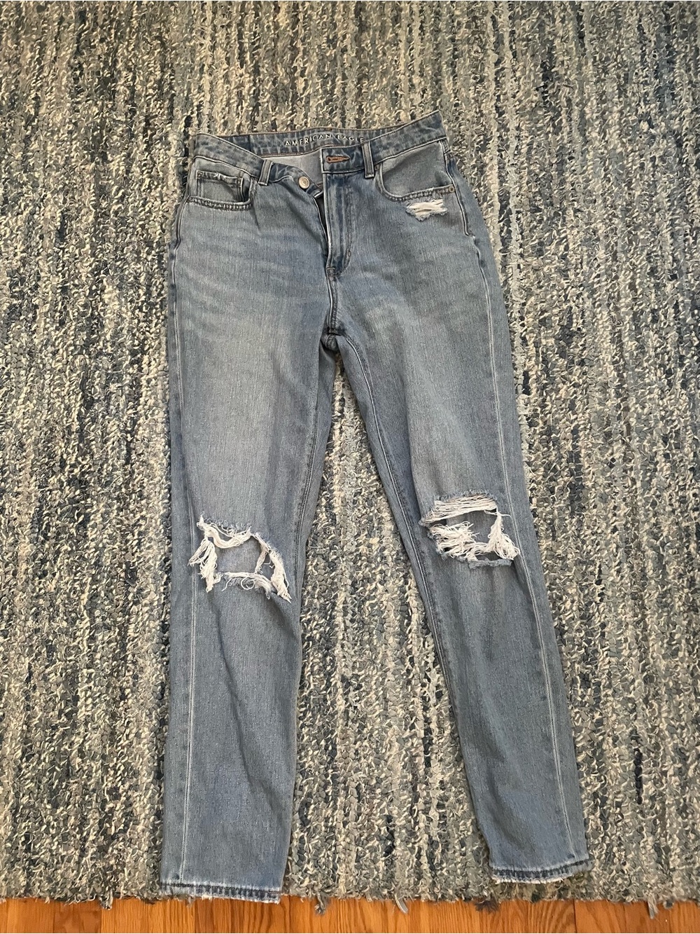 American Eagle Jeans 6 Long High-Rise Distressed Women's Jeans